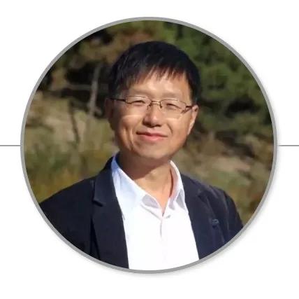 第一，接受你的困境。
“卡住”就卡住了呗。“我就是不知道自己该干什么，没关系。”
