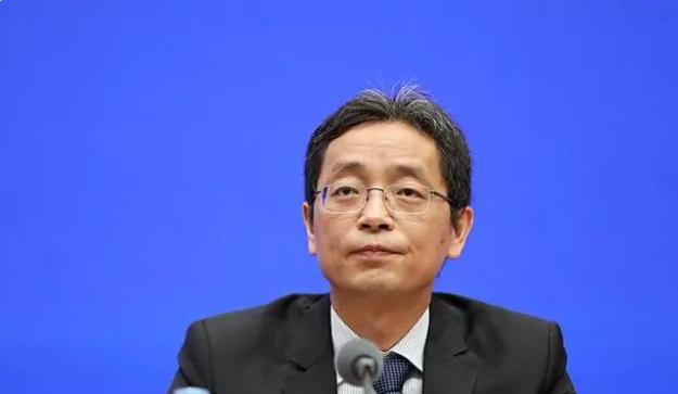 《观察者网》发文：“提前还房贷”排起长队，问题出在哪？
其实，你说观网的记者能不