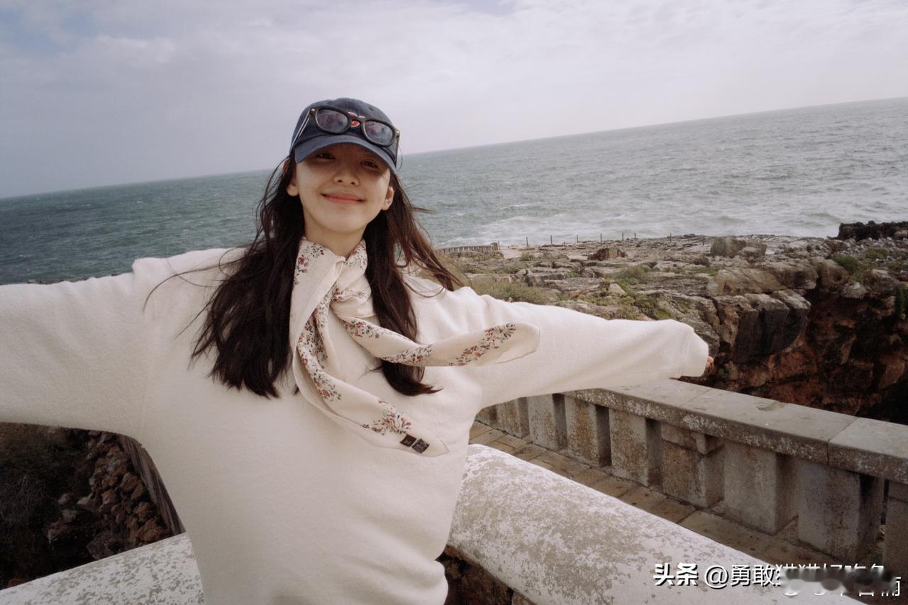 章若楠分享图片