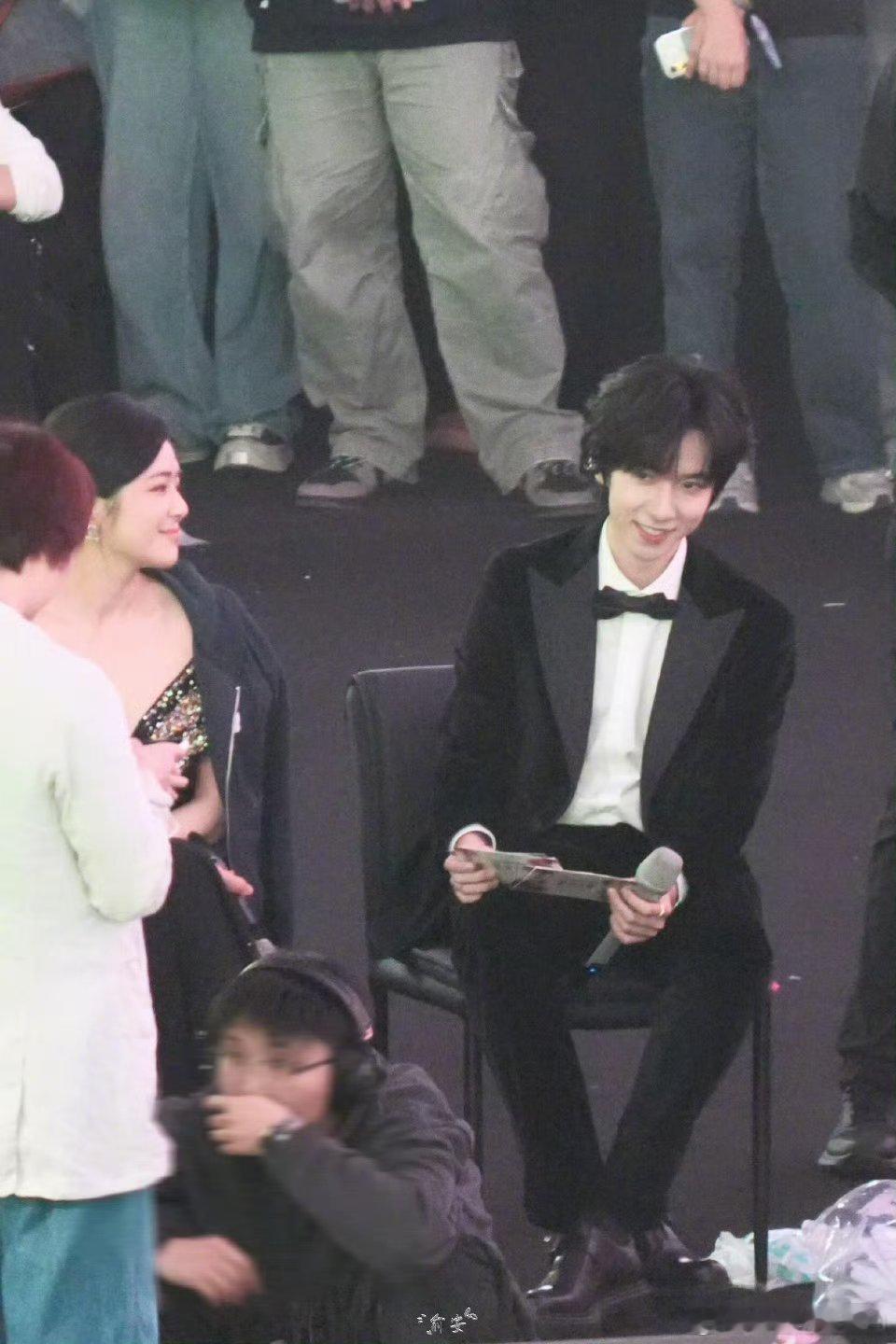 陈辰这也是你想对贺峻霖说的话吧 陈辰的讲话太适合当代年轻人，她用自己的经历告诉大