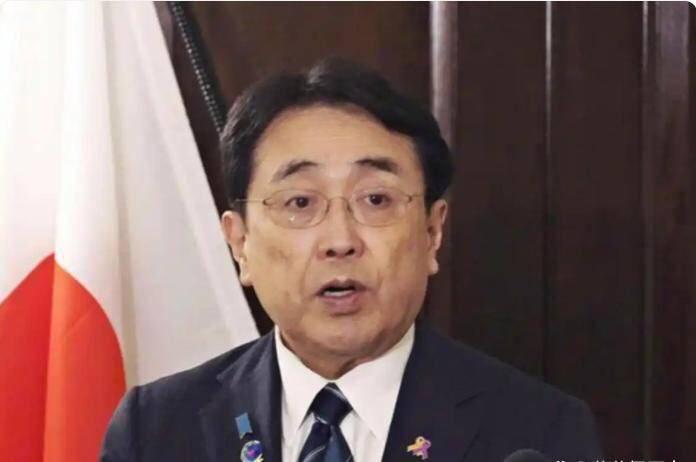 在中国地盘上撒野！
5 月 22 日金鸡湖畔 APEC 会议，日本大臣不聊合作，