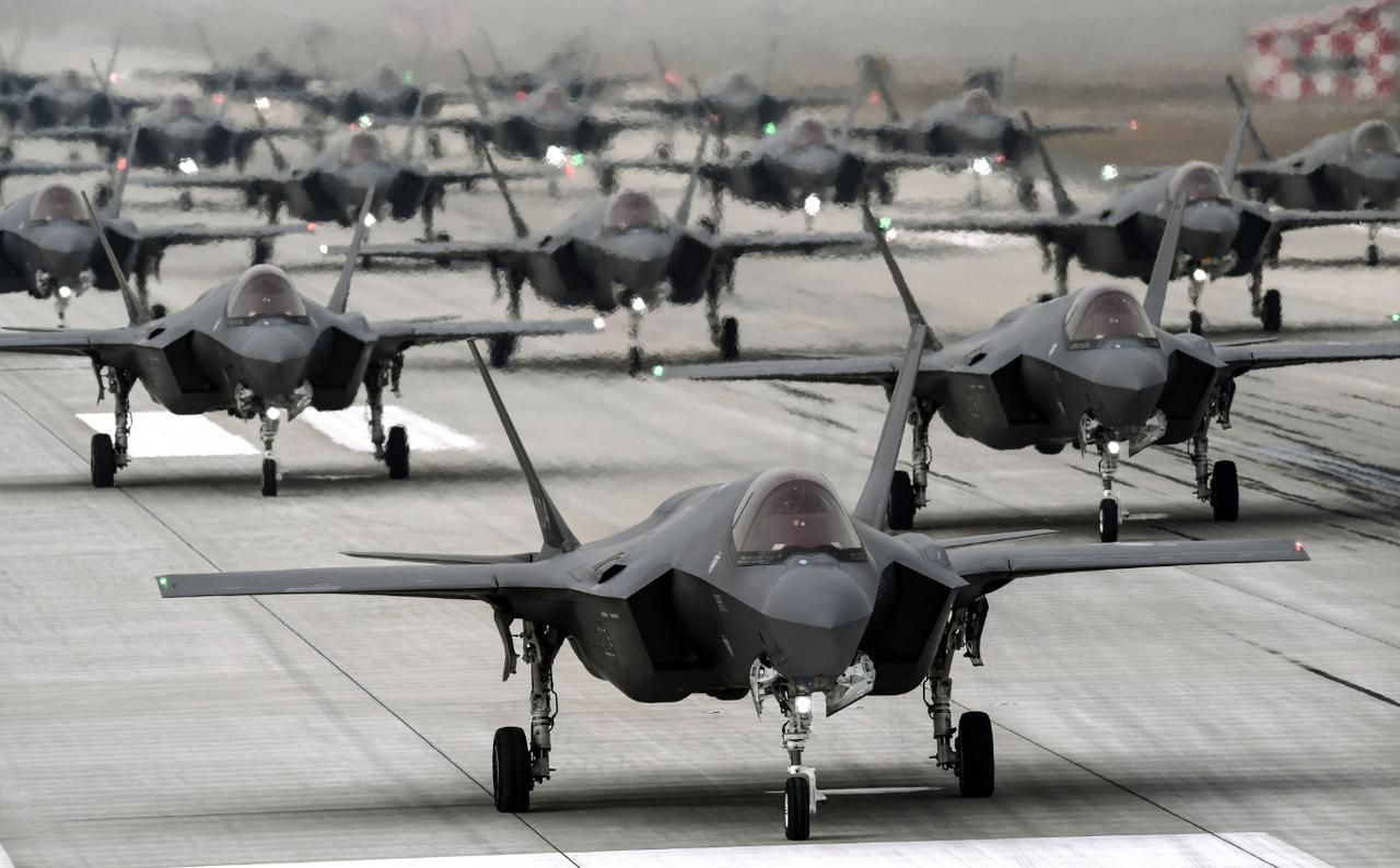 美军800多架F-35，只有200架能用？五角大楼提醒国会：赶紧打钱
 
说起世