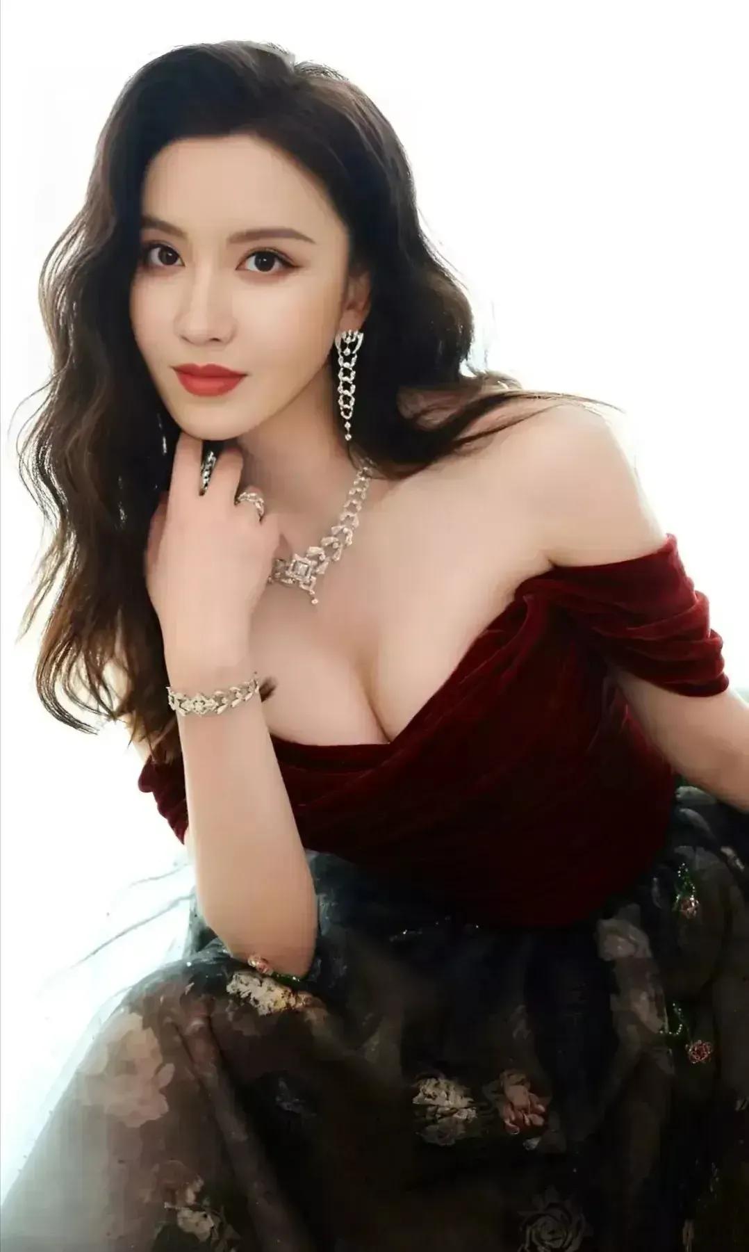 名花倾城