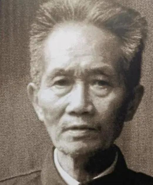 1950年，开国上将杨勇收到一封求助信，看完大吃一惊：孔宪权还活着？失散 15 
