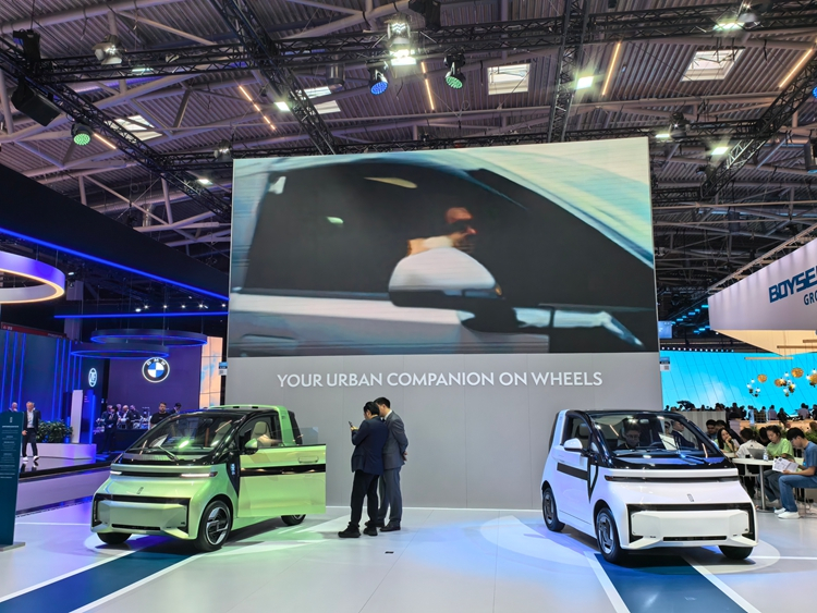 IAA2025 慕尼黑车展看到了一个陌生又熟悉的品牌：LinkTour（中文名为
