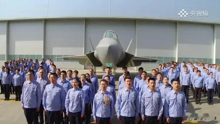 巴基斯坦引进40架中国歼-35AE：将获10年代差优势，印度空军陷被动
2026
