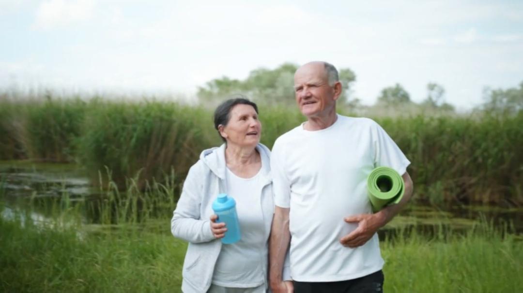 美国膳食指南大翻案：健康理想与现实鸿沟的碰撞
       美国最新颁布的《20