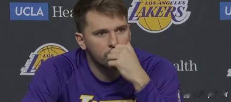 东契奇赛后采访主动担责；面对后续的比赛，他强调需要保护好球和增加身体对抗的强度！