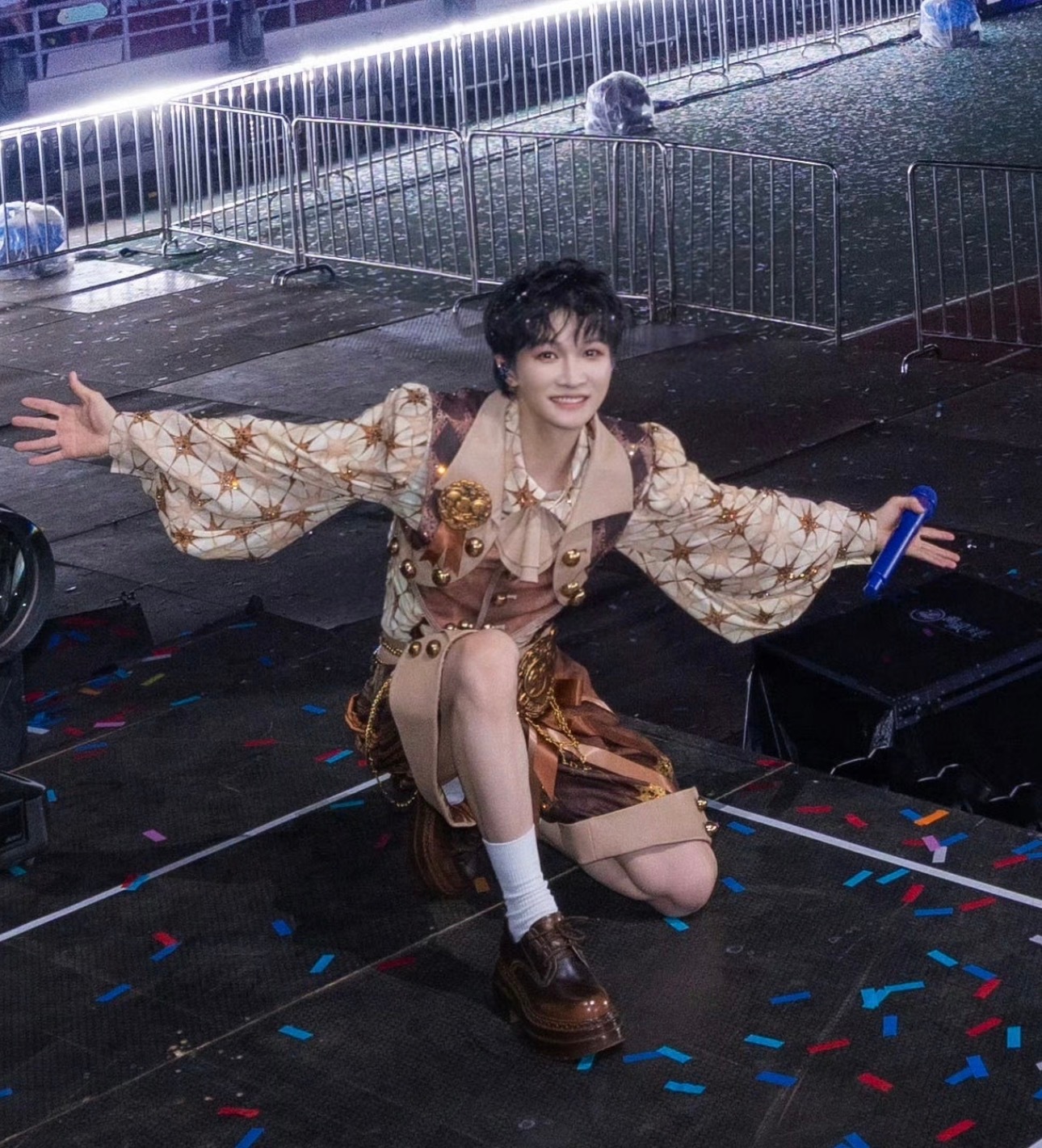 好漂亮的宝宝🥺🥺美萌美萌的🤲🏻🤲🏻 