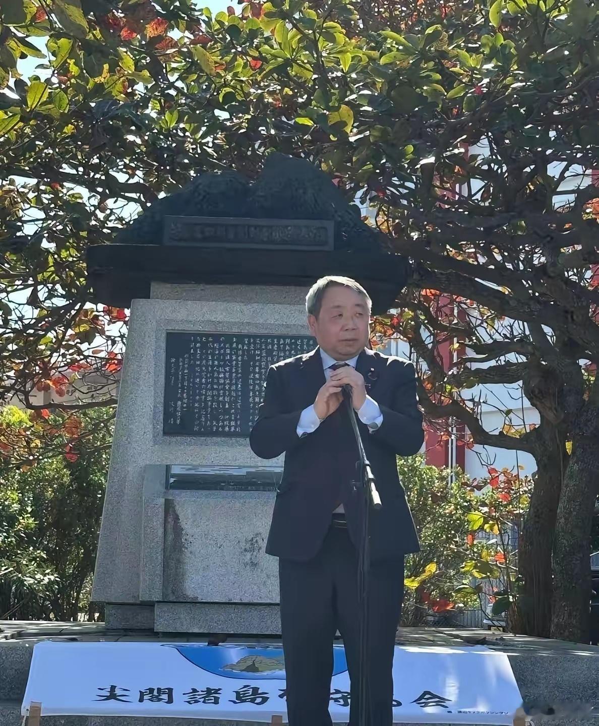 汉奸石平是谁石平这个彻头彻尾的汉奸，真的让人恨得牙痒痒！他1962 年生于四川，