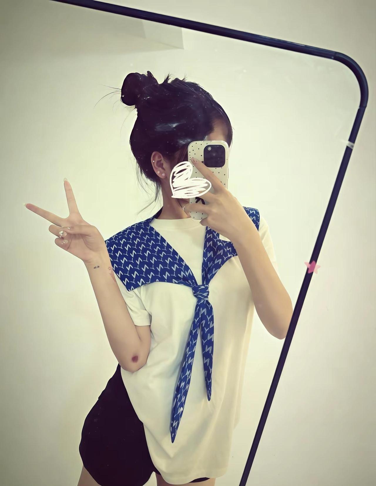 想和你吃饭的人酸甜苦辣都爱吃 想陪你走的人天南海北都顺路