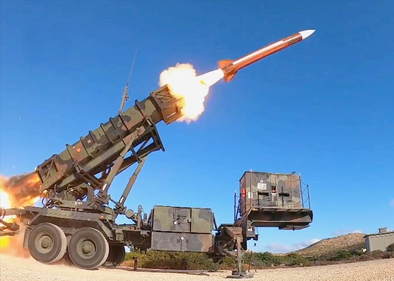 “爱国者”的神话被公开戳破了？

刚刚，乌克兰空军亲口承认，面对俄罗斯这款大杀器