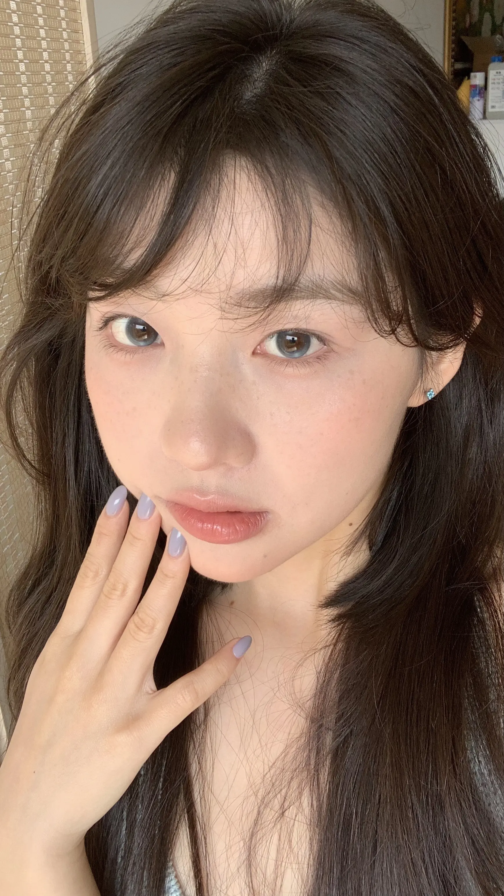 美得不行了 眼里像有星空一样！