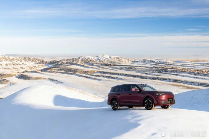 问界M8冬季出行实力护航问界m8全能车王问界 看见M8 车友群有北方的车主在晒雪