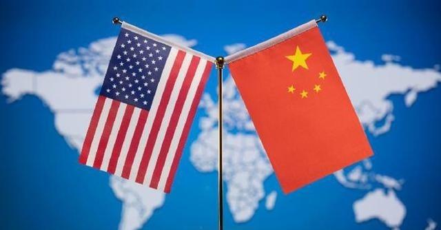 1980年，美国人的收入是中国人的200倍，1990年，美国人的收入是中国人的1