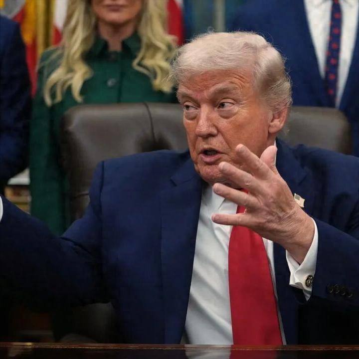 2026年美国中期选举还有不到三个月，特朗普为啥这么紧张？关键不是总统位置会不会