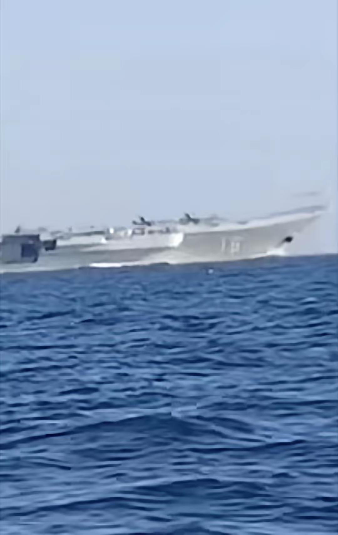 5月19日辽宁舰编队前往西太平洋训练，这事儿可太受关注了，尤其是疑似歼35登上辽