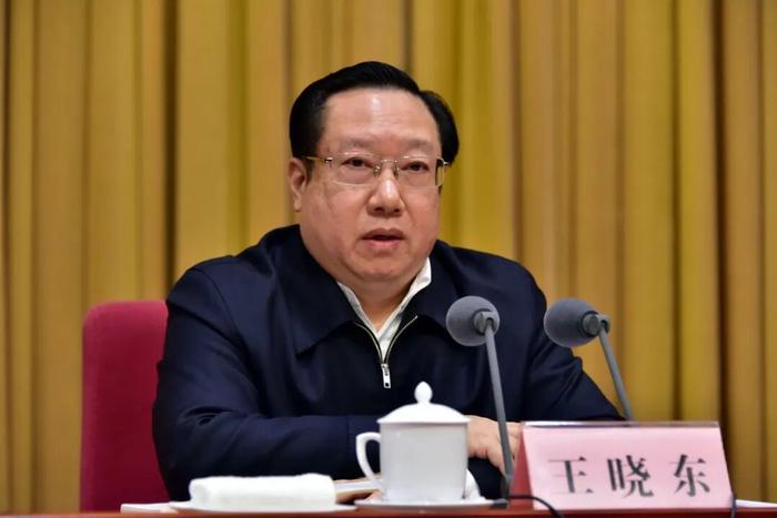 原湖北省二把手王晓东前几天被宣布出事，令人震惊！他曾在湖北是封疆大吏，原本也是江