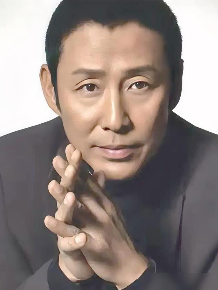 陈道明说得太通透："没有亲人，你能活；没有朋友，你能活；就算一个人，你也能好好活