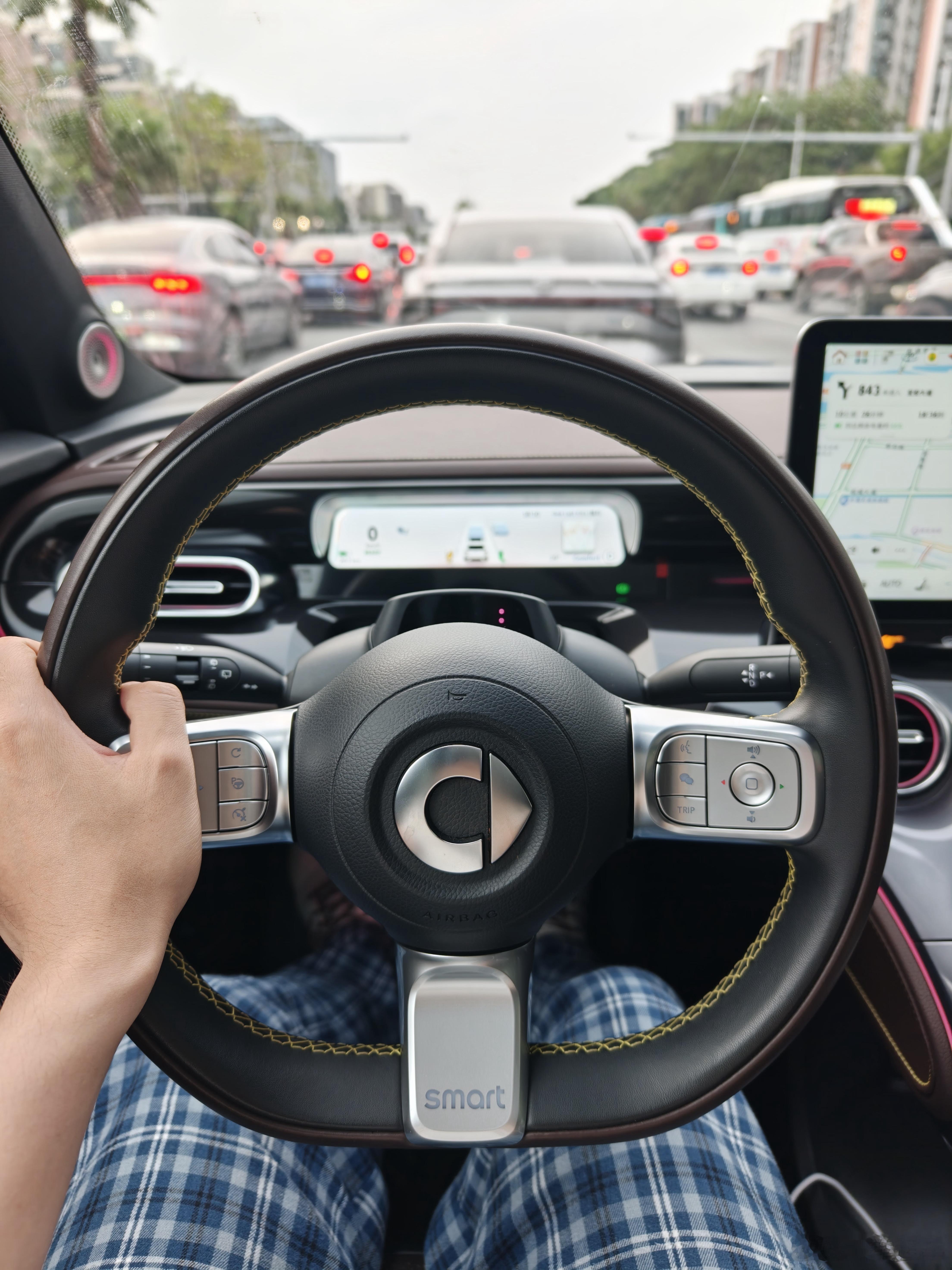 这玩意市区开真的太爽了（并非只有一条裤子） 