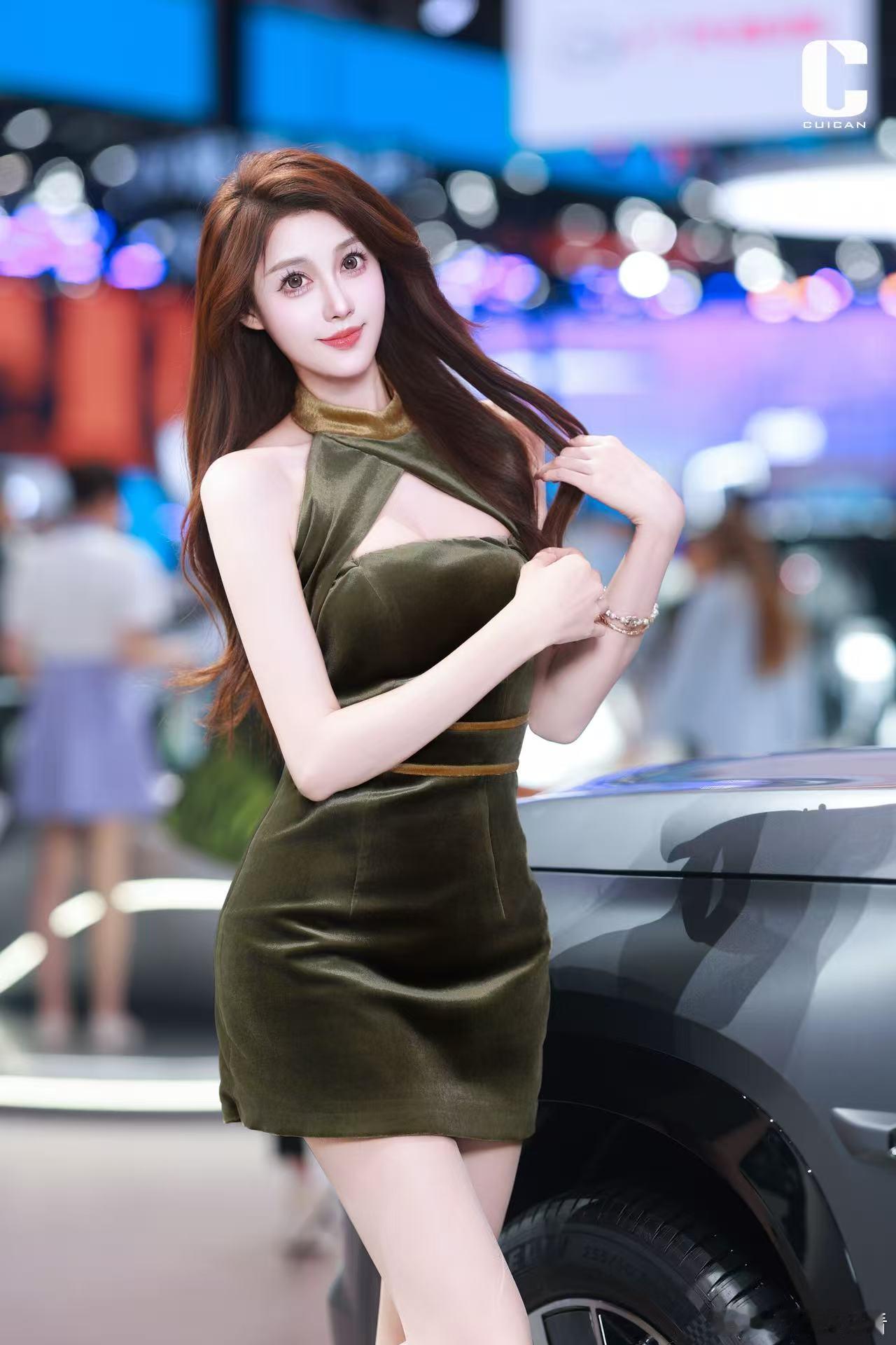 好看的小姐姐摄影师作品抄送      