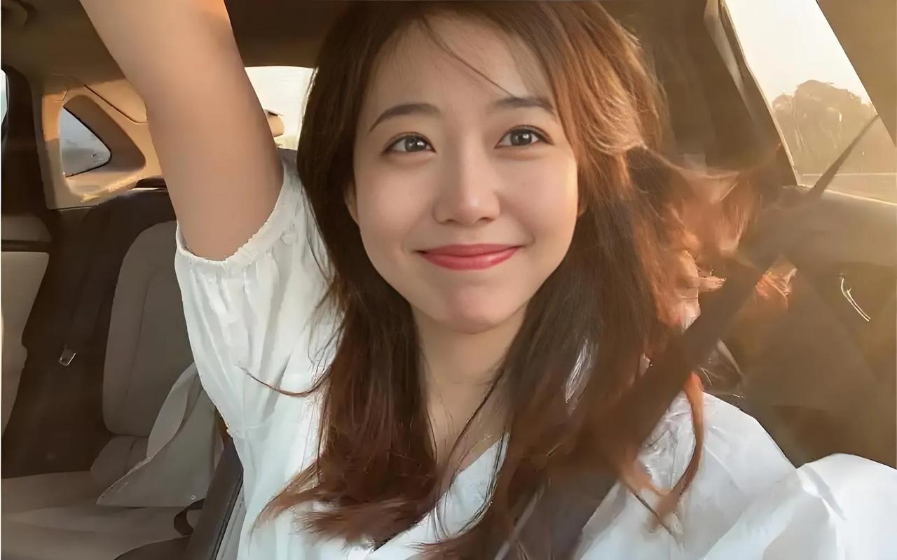 娱乐圈从不缺精致面孔，但真正让角色不朽的，唯有演技。  当陈道明在《庆余年》中一