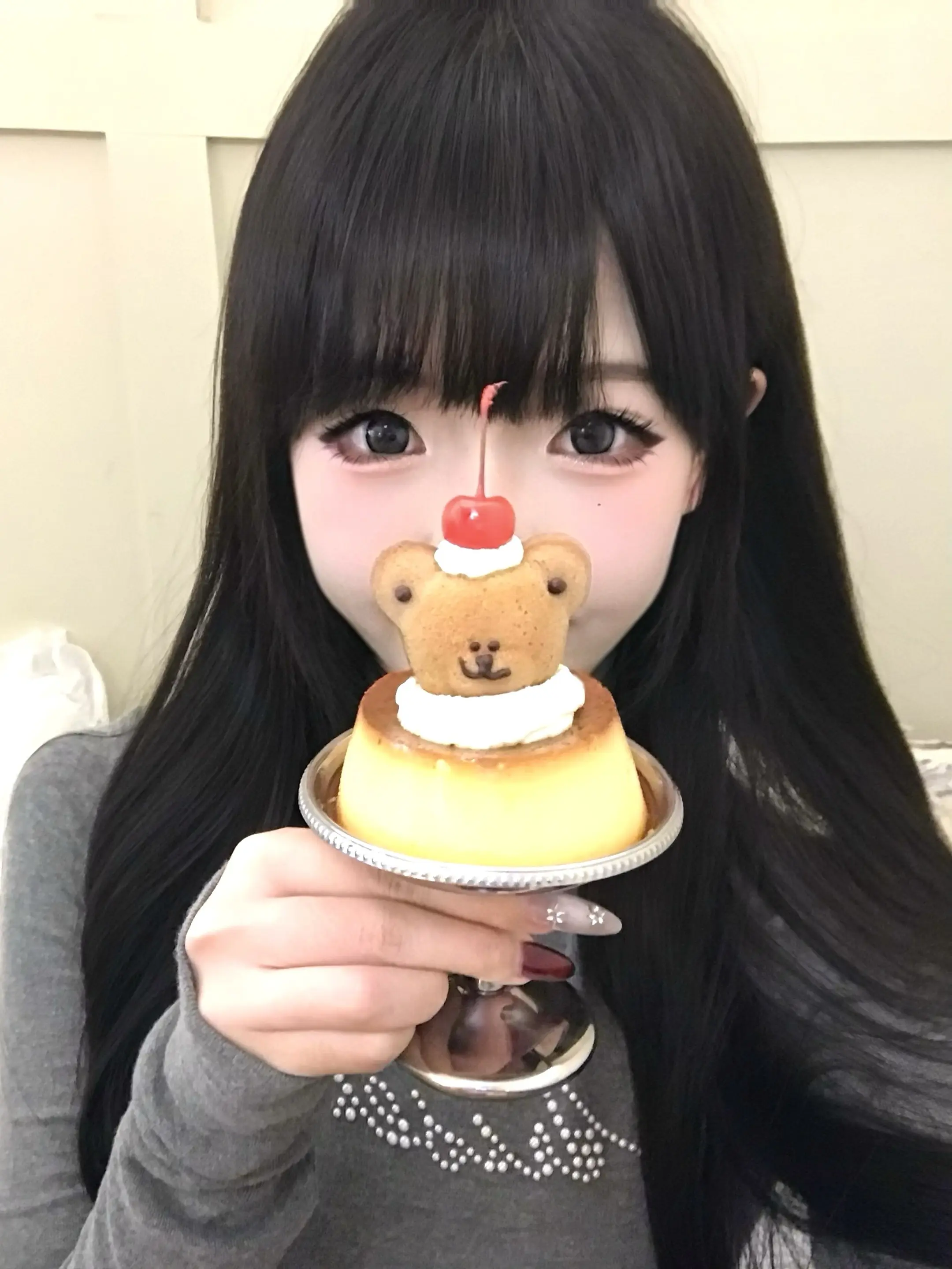你真的那么高冷吗 要是我每天给你52个0元呢 ๑ - ㉨ - ๑.