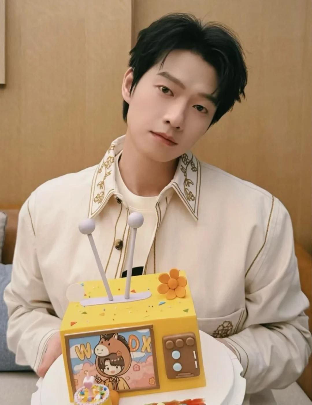 ISABEL MARANT ｜魏大勋
@魏大勋 身着MARANT 2026春夏系