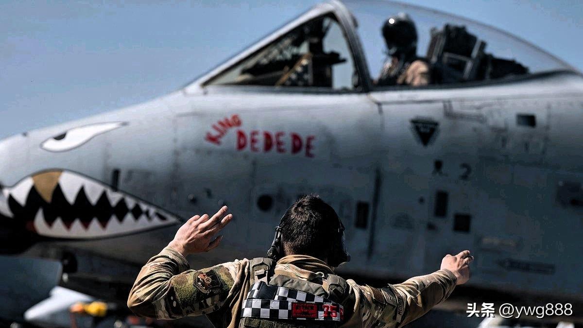 美国中央司令部发言人称“绝大多数伤势较轻”

美国中央司令部发言人、海军上校蒂姆