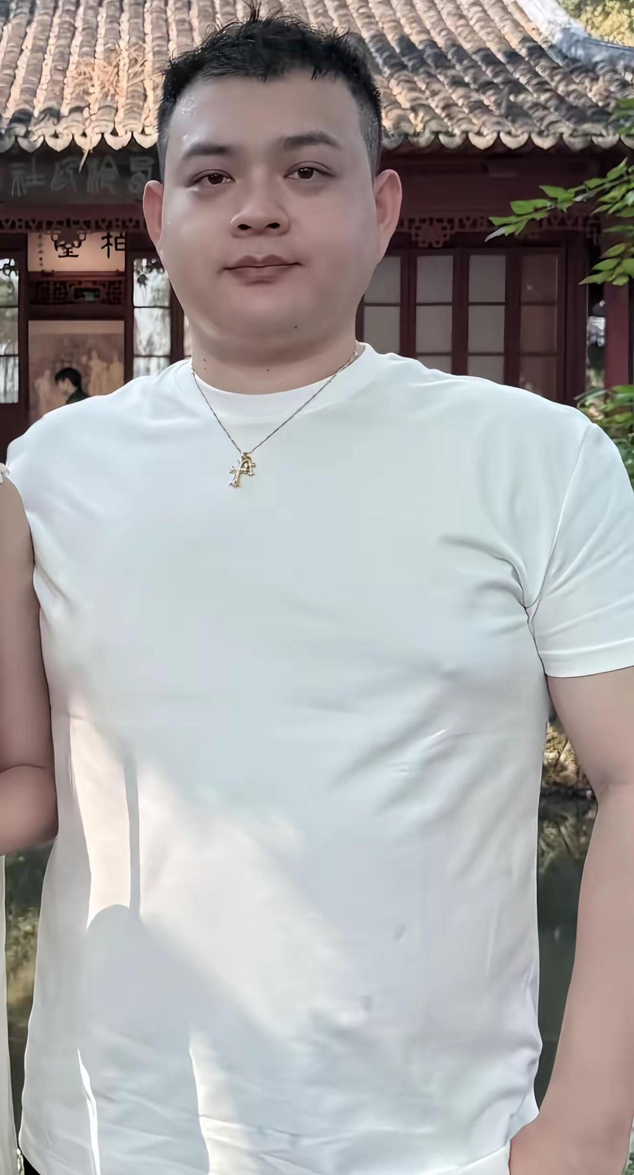 大家都问我为什么不穿 因为方便下🥛