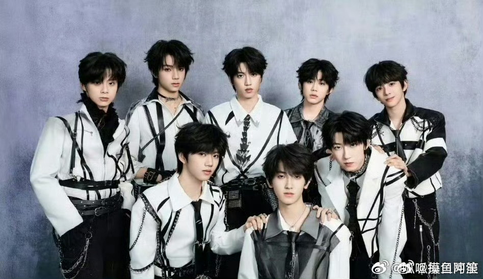 TF四代网剧《我们的少年时代2》即将开机，角色表：张桂源–顾清源王橹杰–顾晨阳张