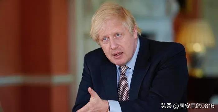 英国前首相鲍里斯约翰逊最新表示：
不要浪费时间开会停火，
最快的结束战争方式就是