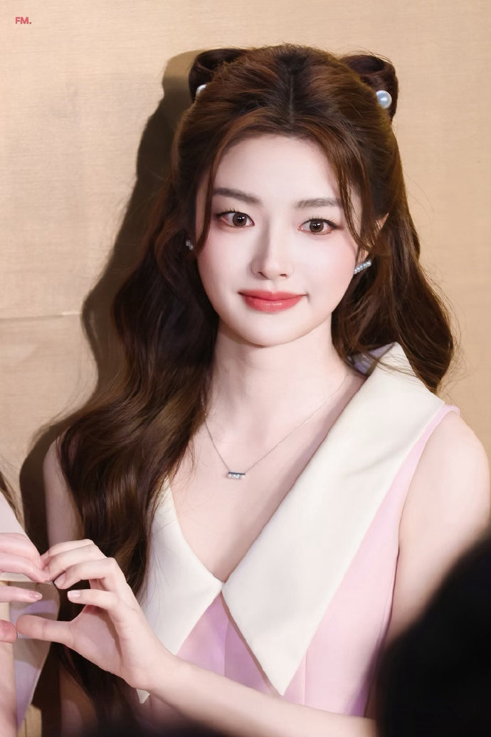 徐若晗粉红玛丽猫徐若晗玛丽猫 徐若晗玛丽猫 