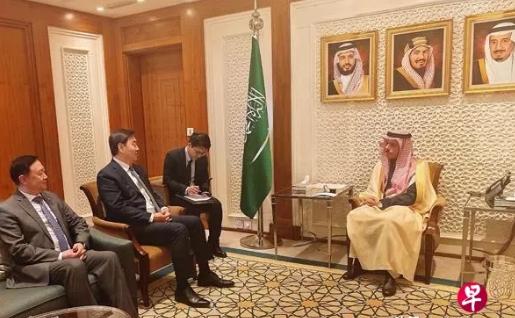 沙特外长费萨尔当着中国特使的面，把美国三个月来施压的底线直接说穿了——他没有否认