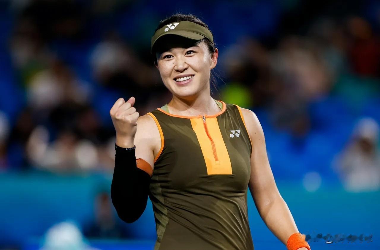 2026温网资格赛 女单第二轮
🇨🇳朱琳6-2/6-3🇫🇷拉齐纳177，