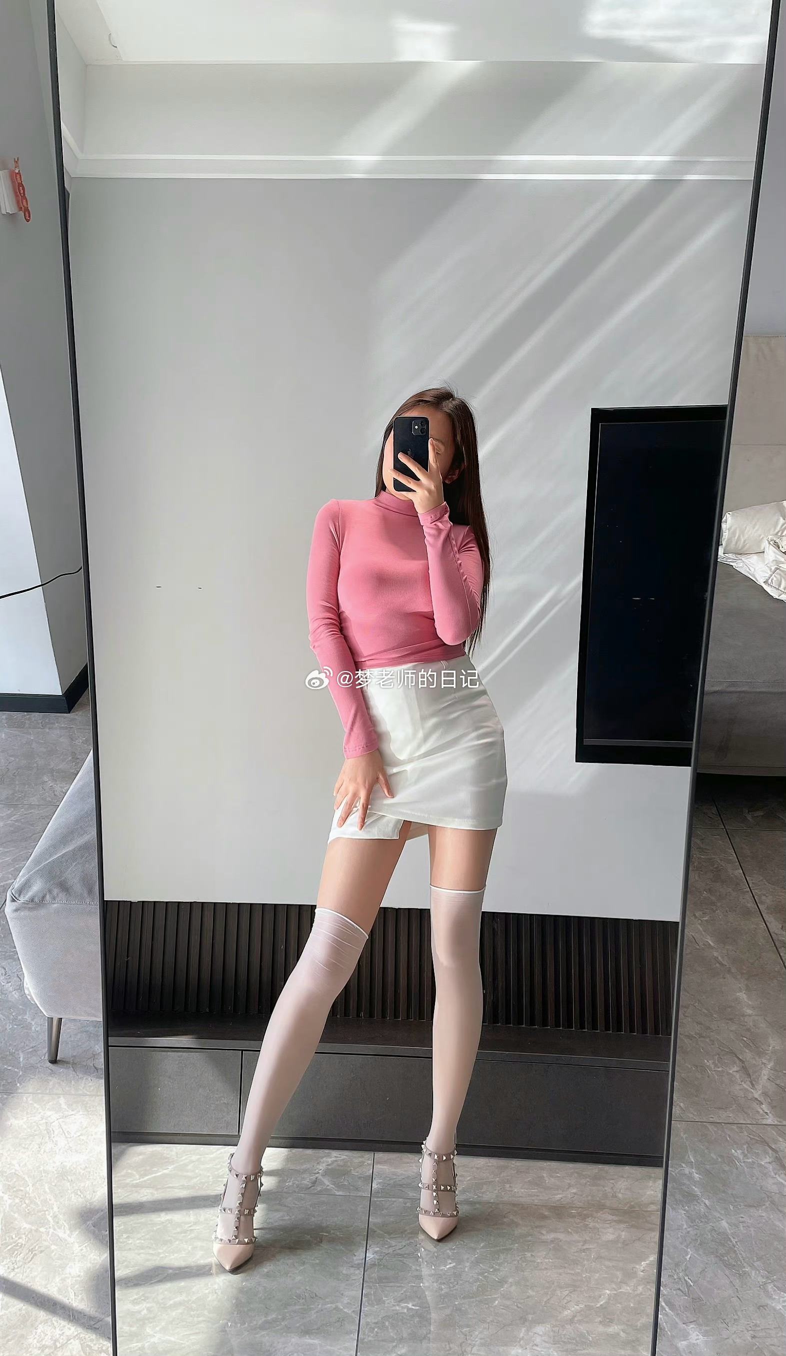 同学们，新学期开始了，要打起精神哦，上课注意力要集中哦 ​​​