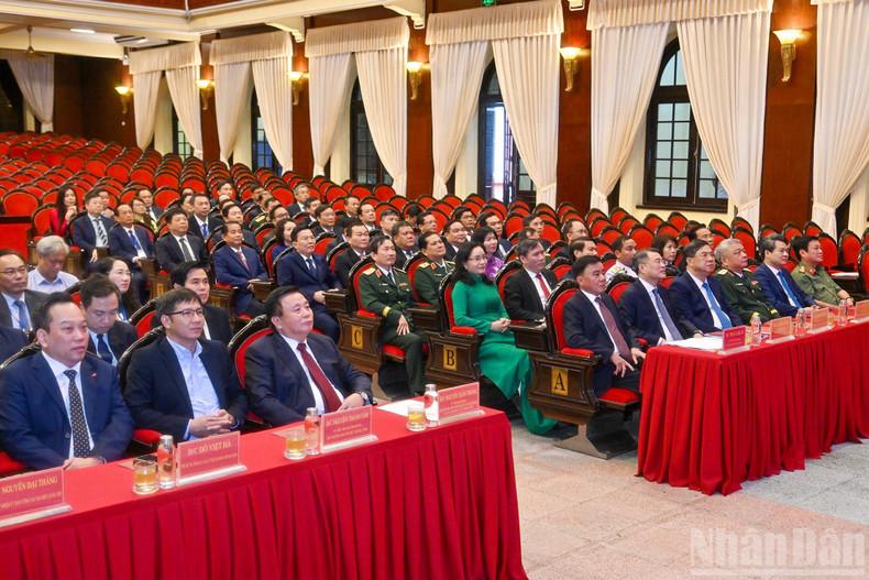 有点不寻常，阮晋勇许久没有露面了

最近越南的政治生活非常热闹，先是纪念胡志明诞