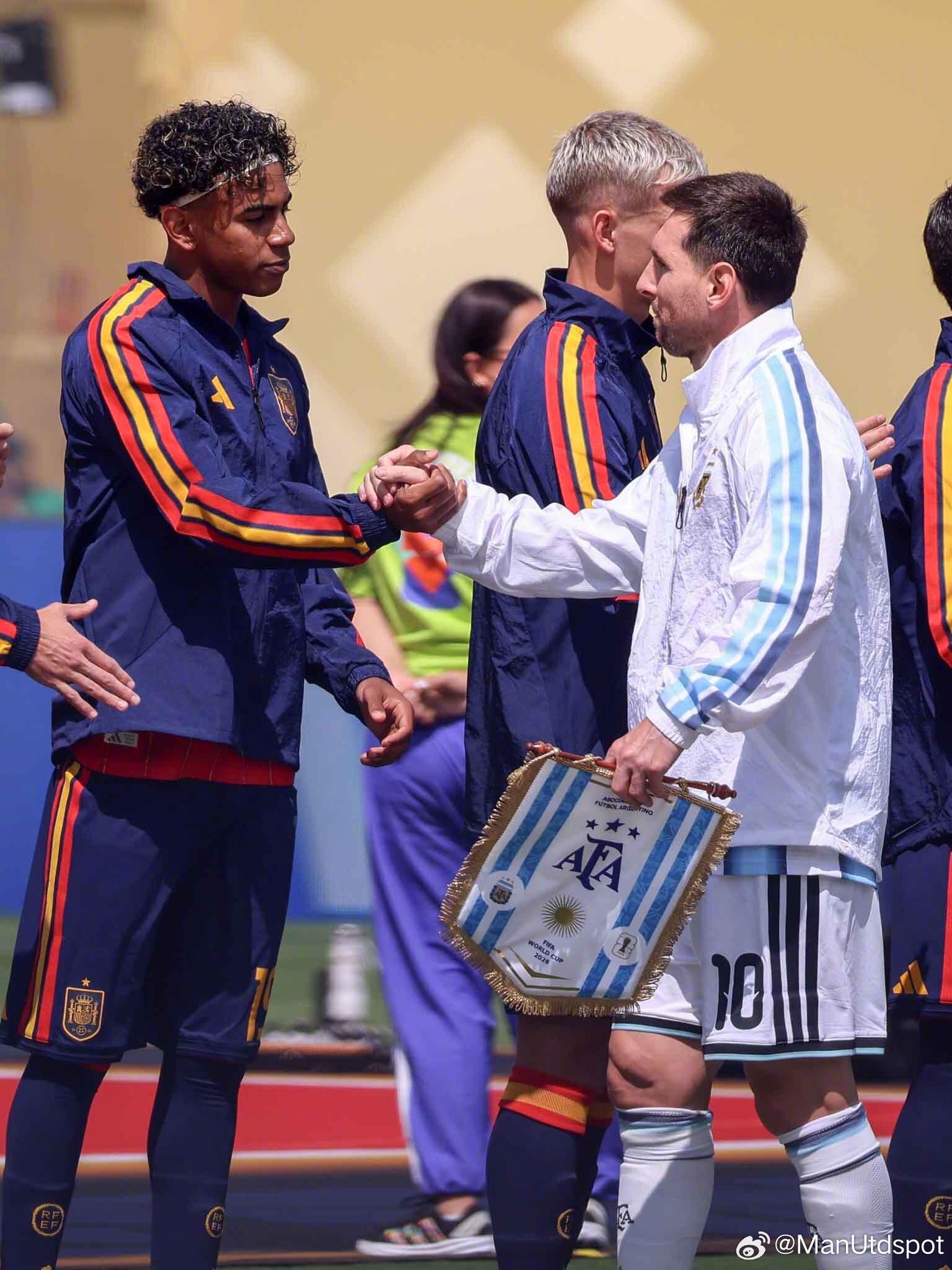 🏆完场，世界杯决赛西班牙经过加时赛1比0战胜阿根廷，费兰托雷斯打入制胜球，恩佐