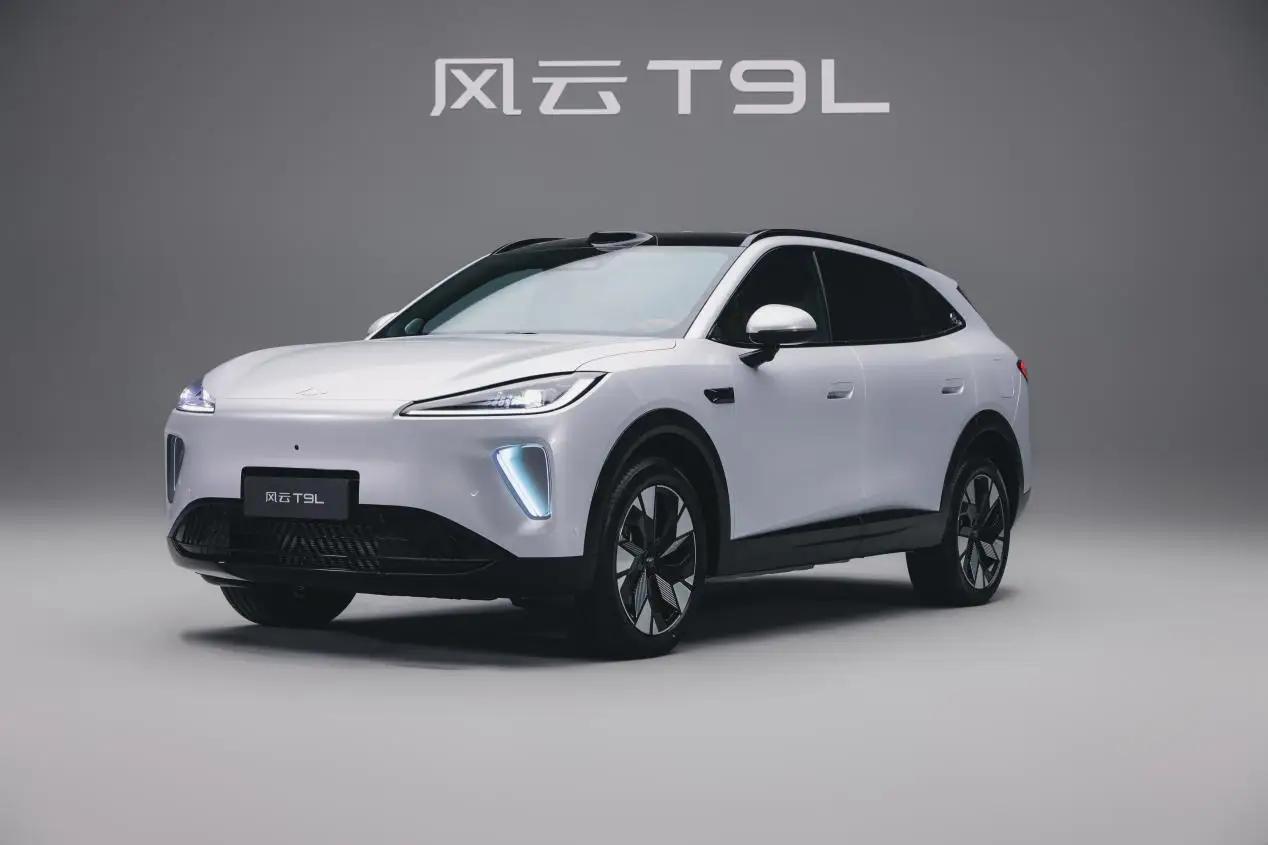 2025广州车展上，奇瑞有多款新款车亮相，其中风云T9L热度很高。

风云T9L
