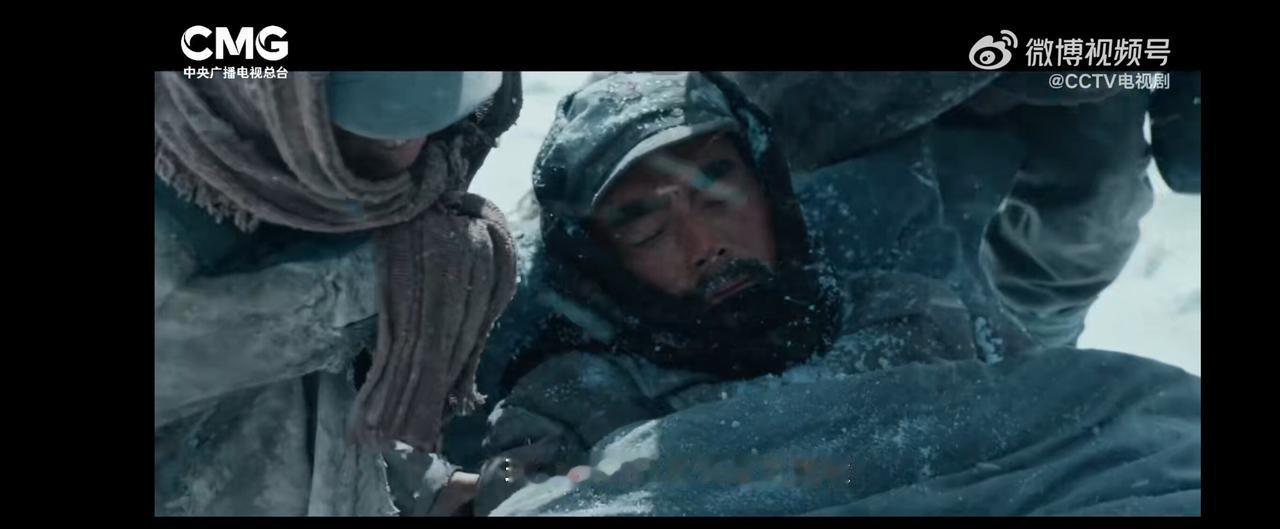 今晚央视八套黄金档要上一部三十集的重大革命题材剧《征途》，七点半开播，爱奇艺、腾