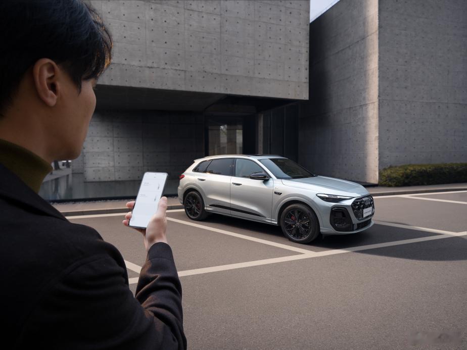 不知不觉，一汽奥迪用户已达千万在这时间节点前奥迪选择与华为达成深度合作2025年