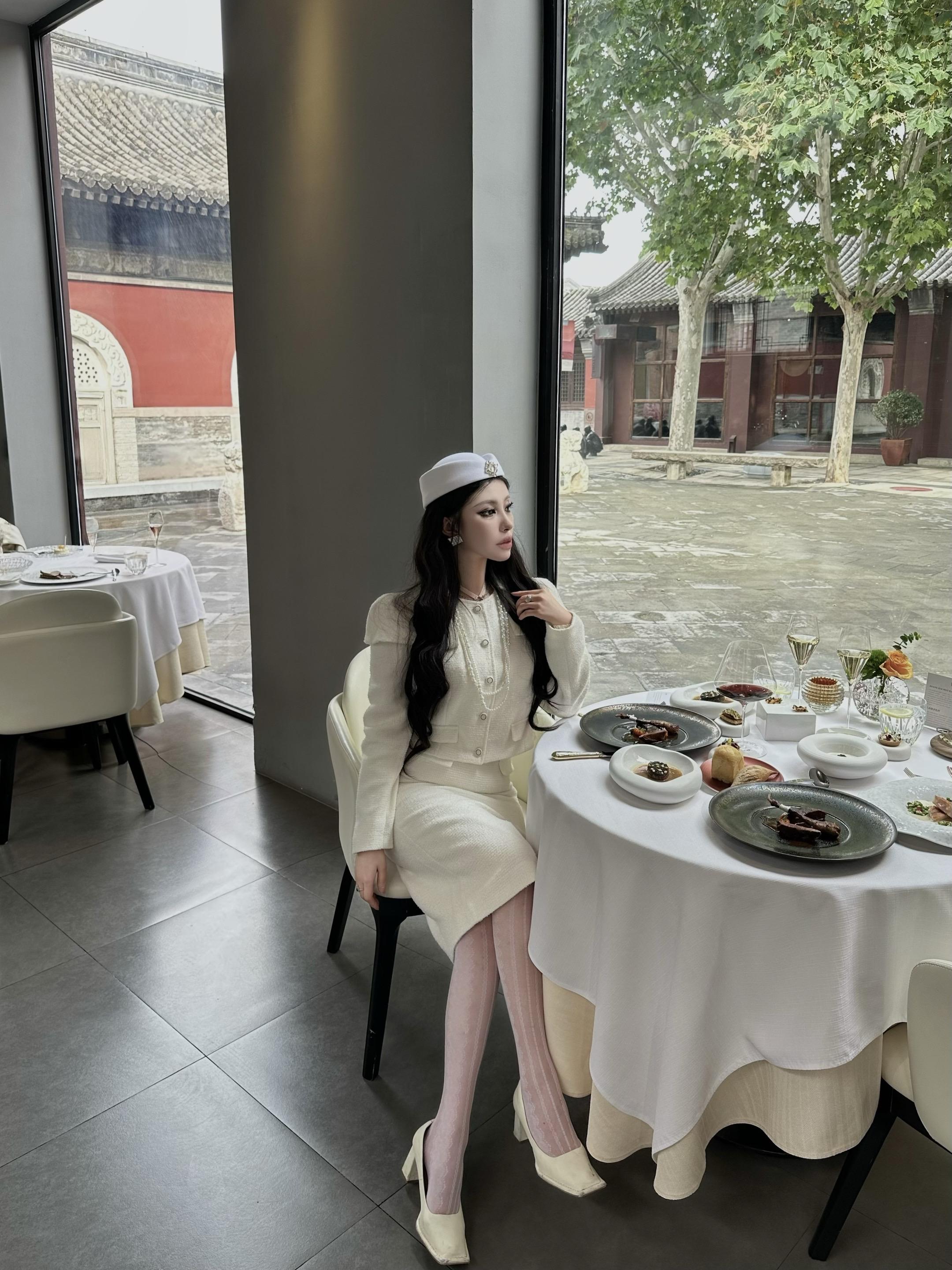 放弃和等待是一样的 你回来 你就是我的 你不回来 你过得幸福 那我们的...