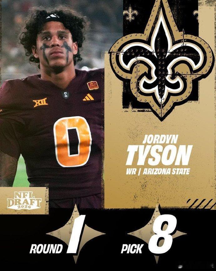 首轮第八顺位，Jordyn Tyson，着实是个命途多舛的孩子，上台哭得唏哩哗的