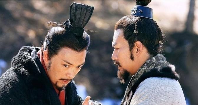 公元前200年，刘邦被四十万匈奴骑兵围困在白登山，饿了七天，进退不得，就在汉军上