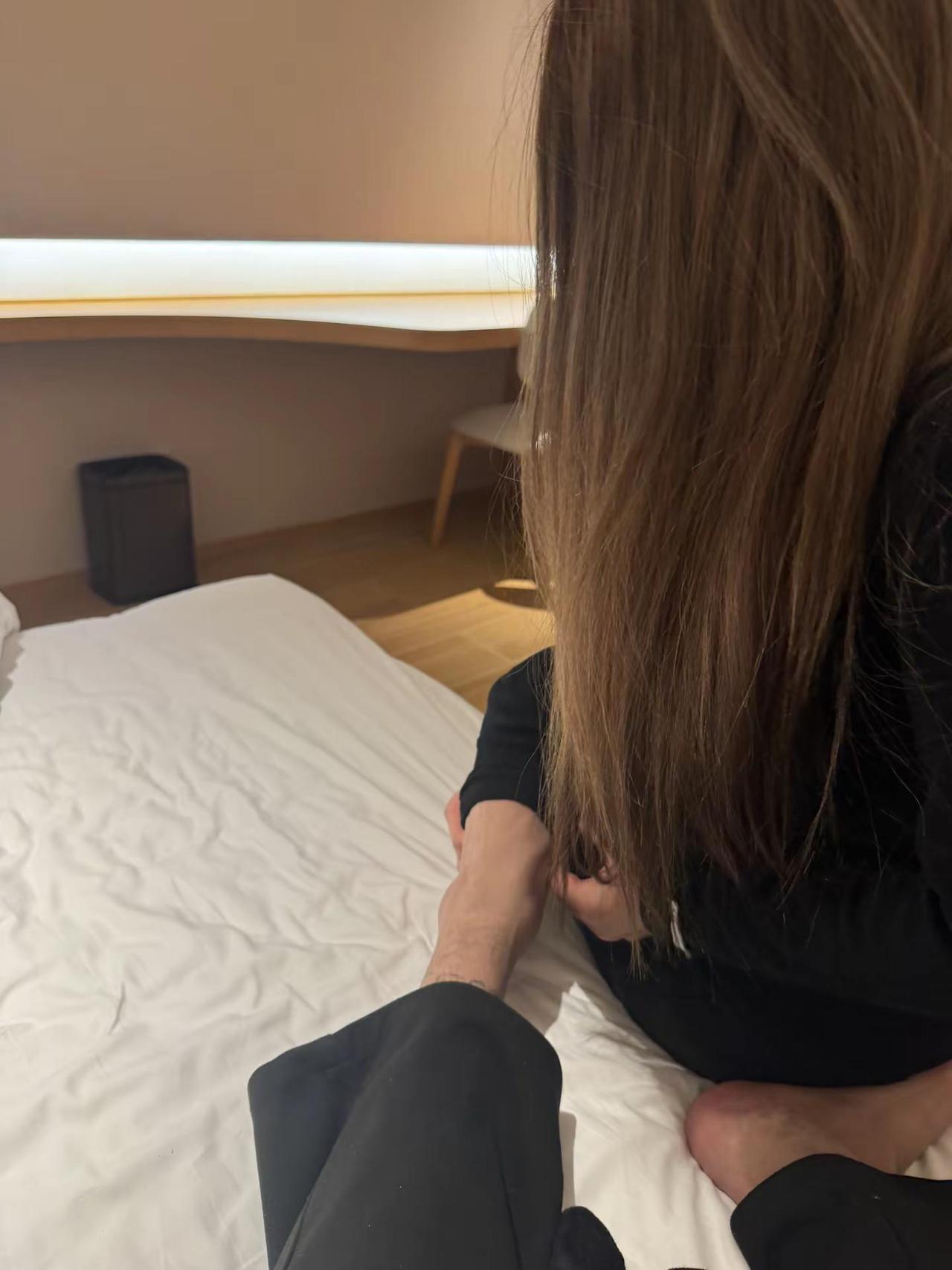 幸福的秘诀 是拥有笑笑时 只在意笑笑@D.