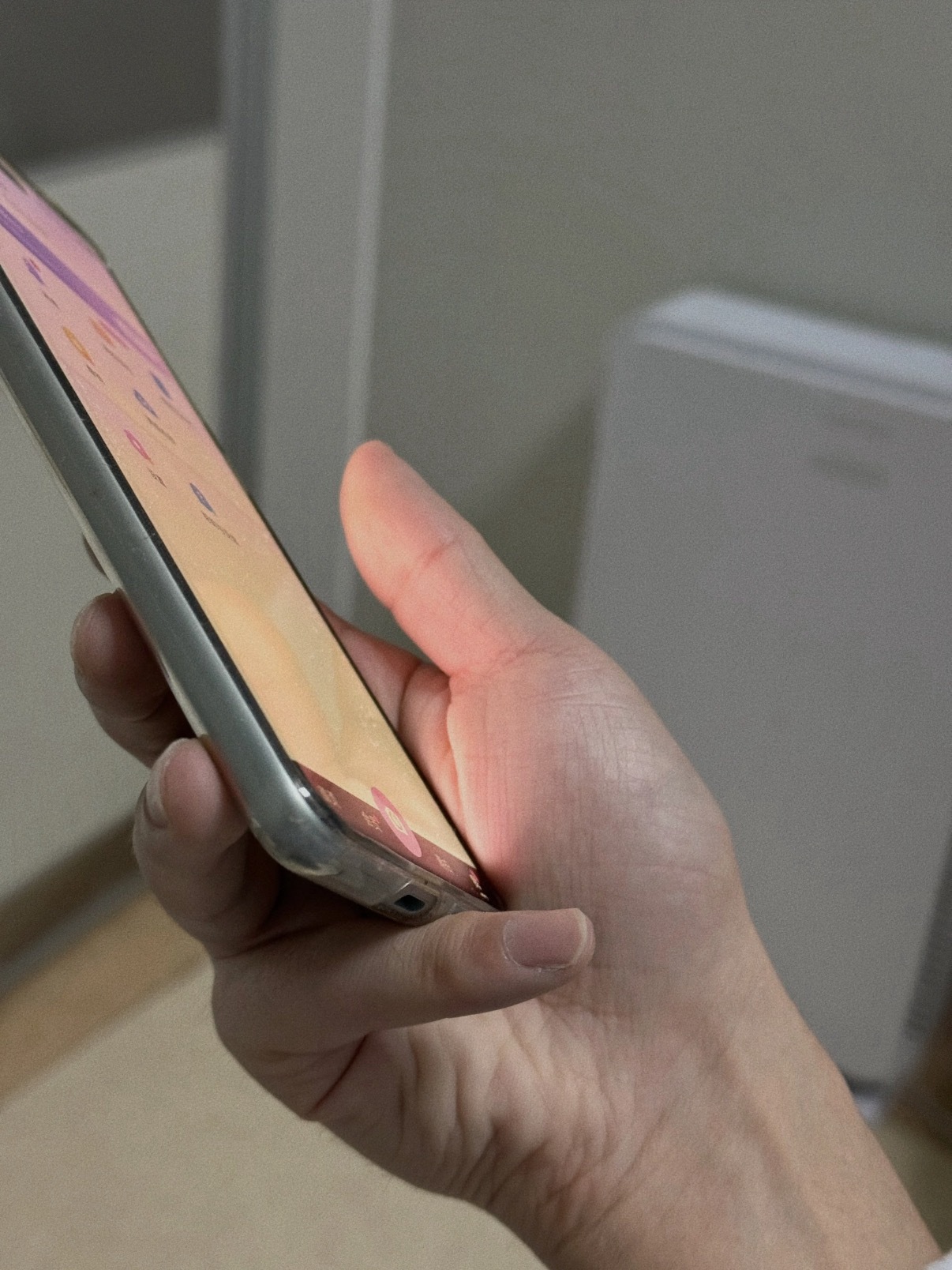 iPhone18ProMax厚度近14mm没想到iPhone 18 Pro Ma