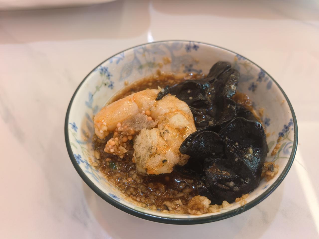 为什么男女老少，都偏爱一口脆皮
 
世间美食万般滋味，软糯、绵密、嫩滑各有风情，