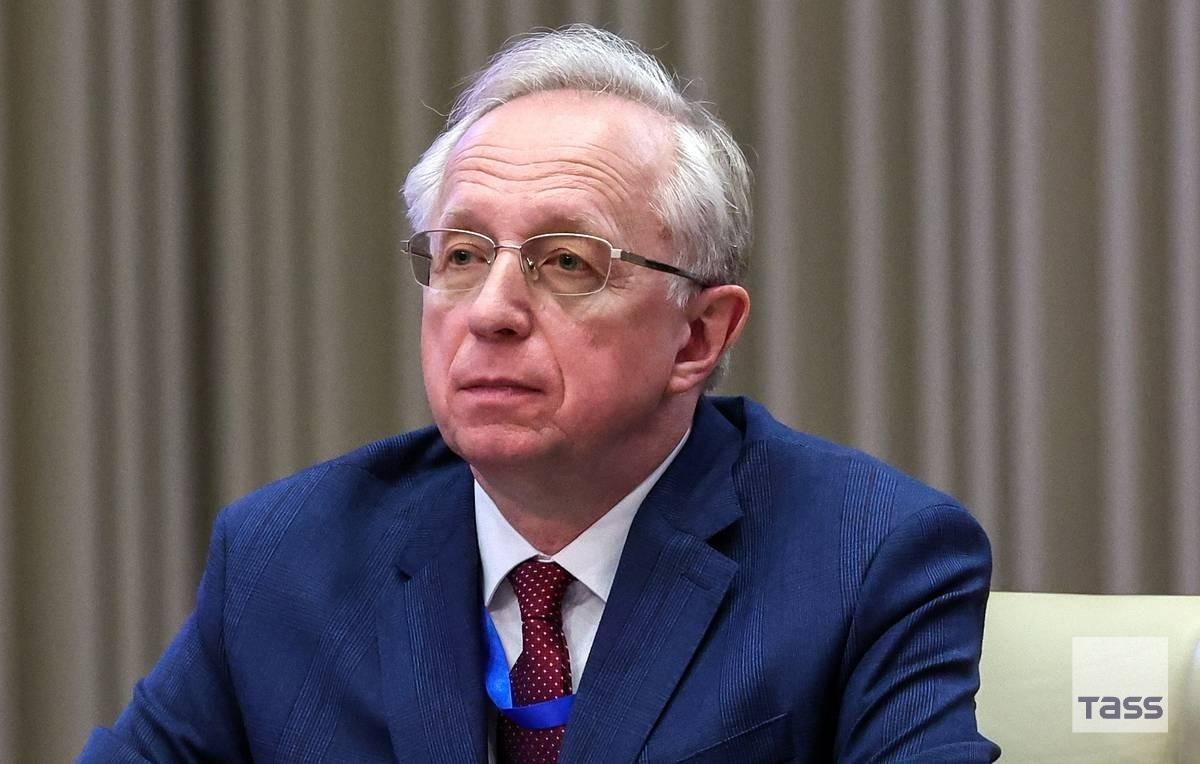 新闻快讯——俄罗斯副外长米哈伊尔·加卢津在接受塔斯社采访时表示：如果乌克兰方面决