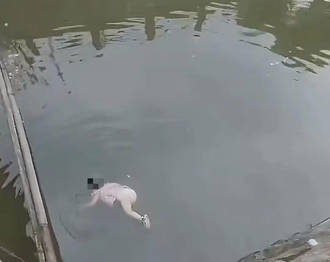 "救人一命，胜造七级浮屠。"5月24日，浙江慈溪一名男子去河边钓鱼，刚到河边就听