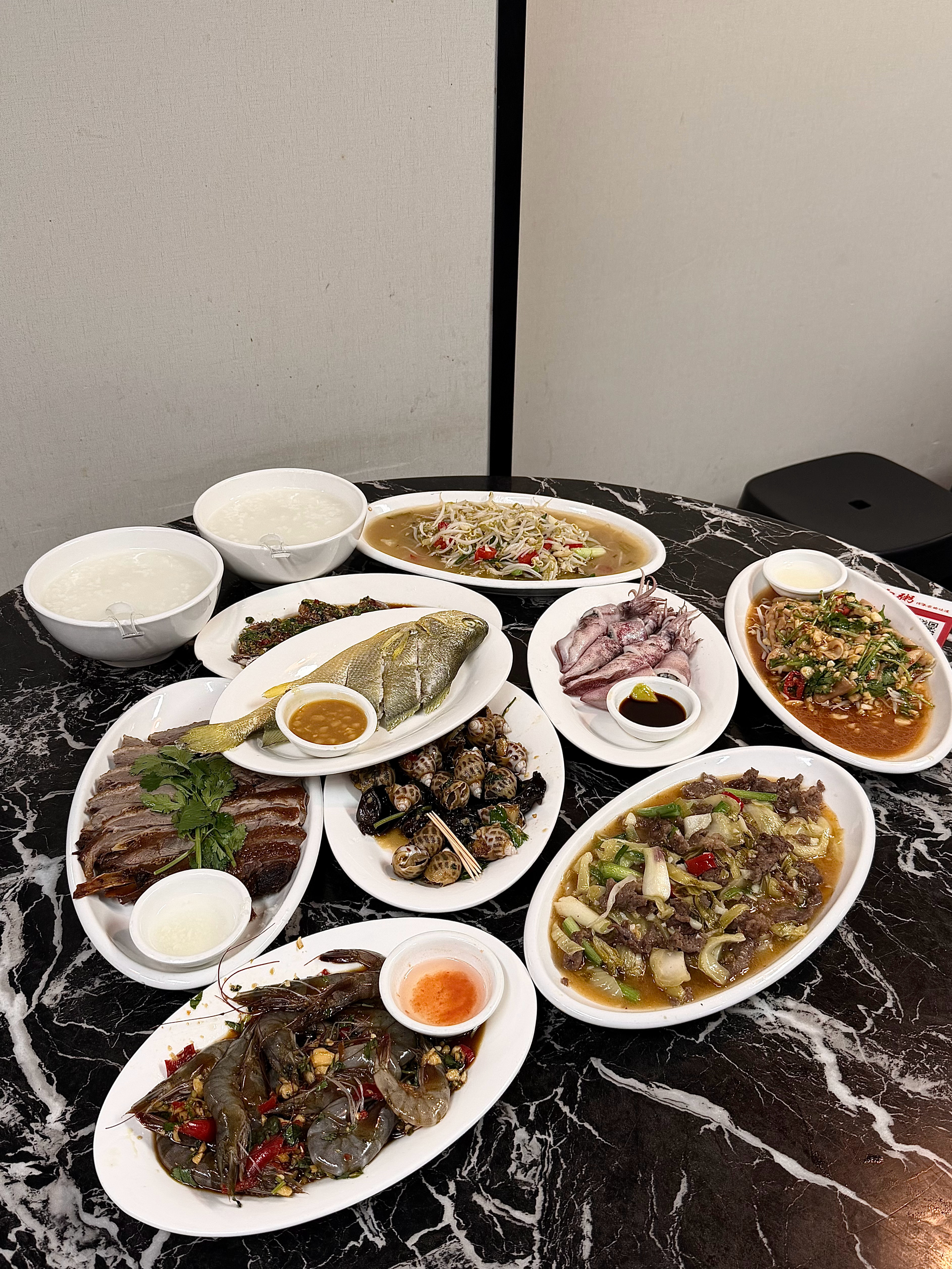 爱人如养🐷爱是🐷饲料 